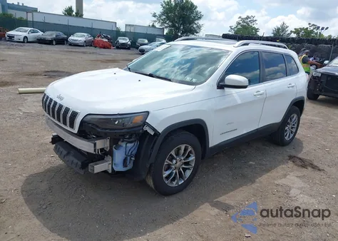 2019 Jeep Cherokee Latitude Plus 4X4 из США, поврежденный, VIN 1C4PJMLB3KD484063